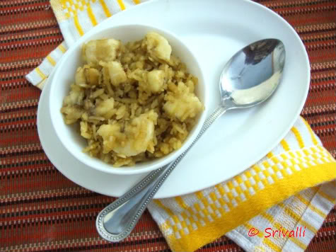 Beaten Rice with Jaggery and Banana