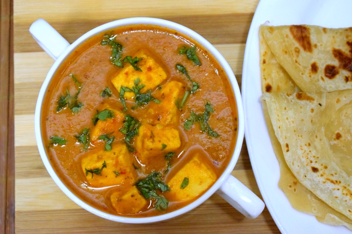 Paneer Capsicum Butter Masala