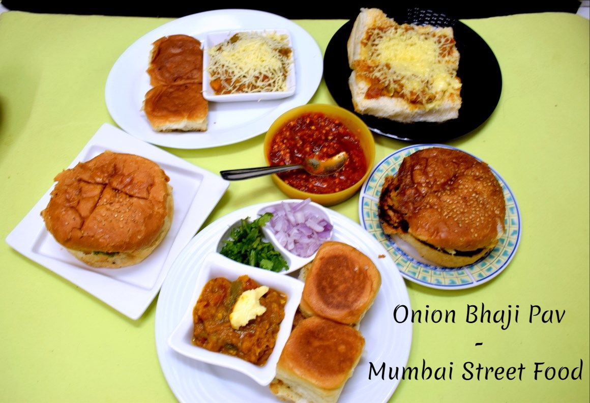 Mumbai Street Food - Onion Bhaji Pav