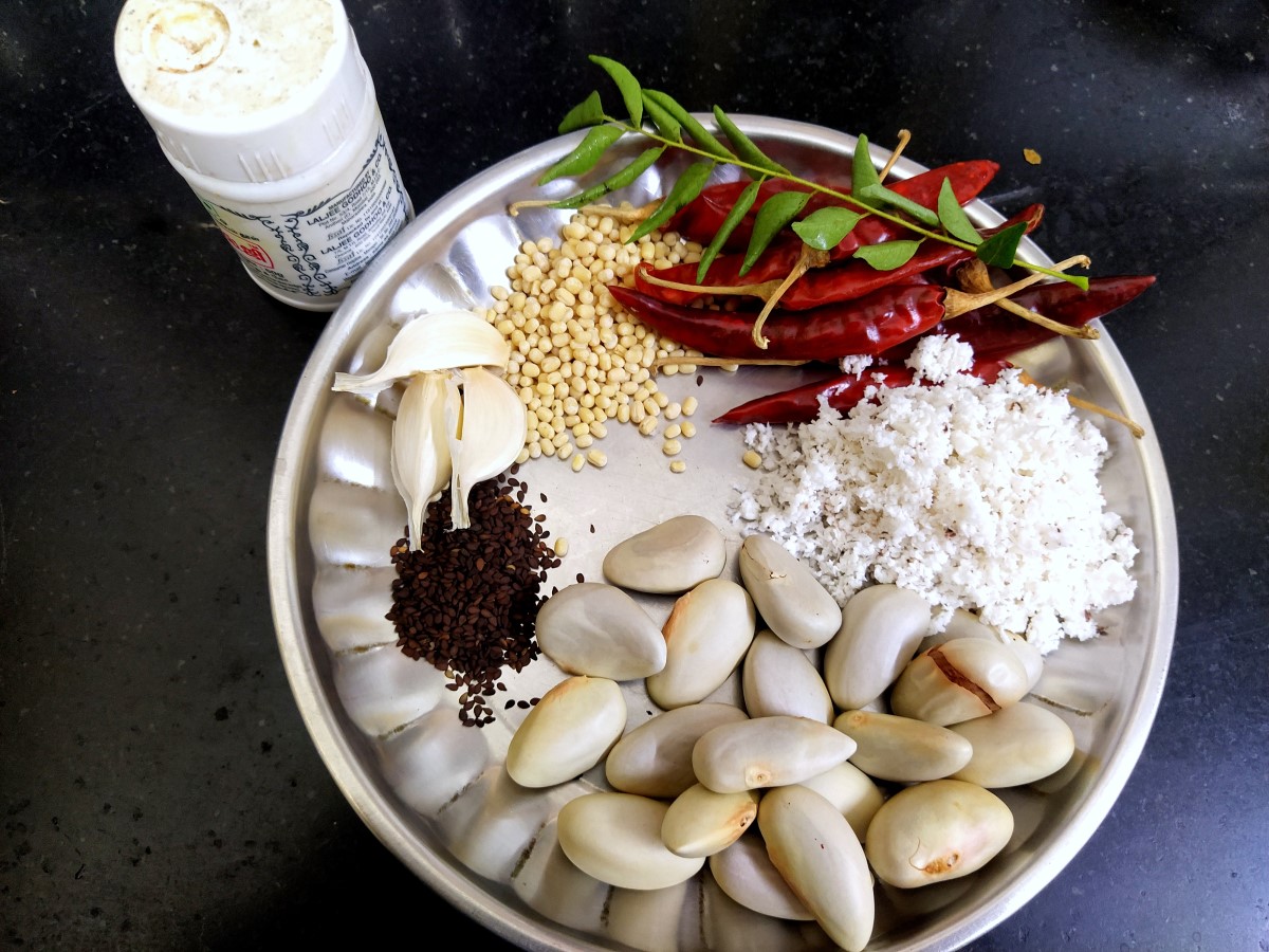 Ingredients for the  Panasa Podi